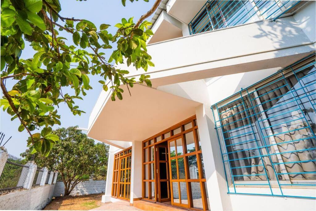 Lake View Villa Gandaulim Екстериор снимка